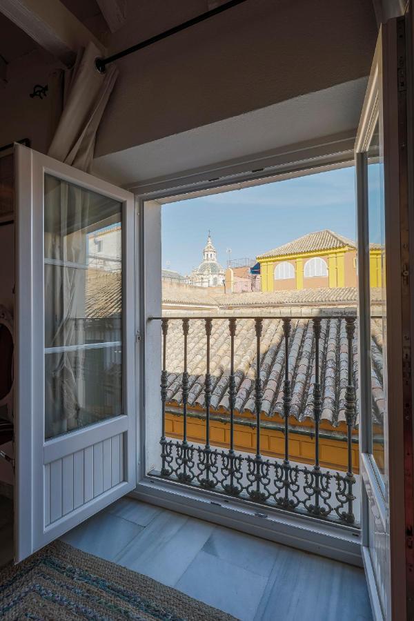 Apt. Casa Palacio Santa Cruz Cathedral Views - Sevilla Kültér fotó