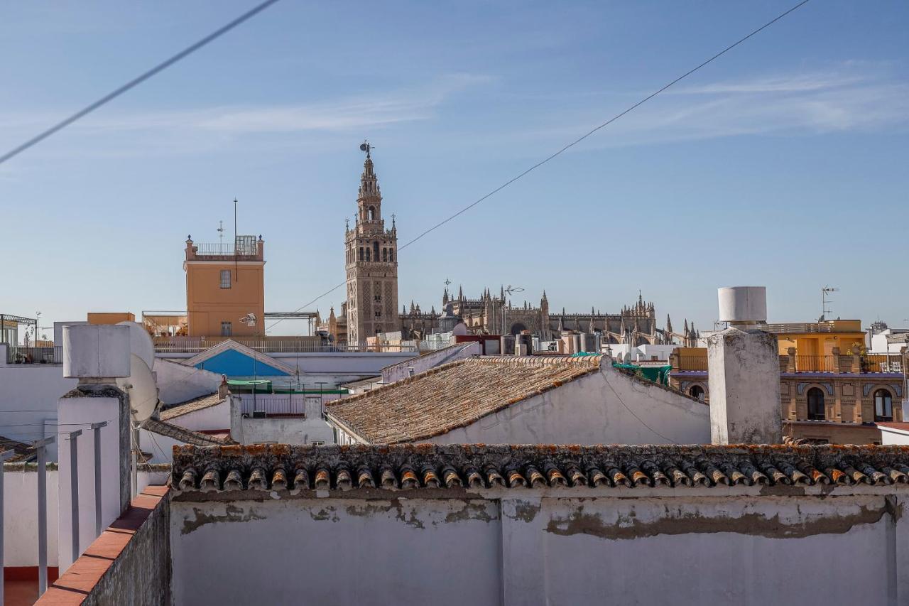 Apt. Casa Palacio Santa Cruz Cathedral Views - Sevilla Kültér fotó